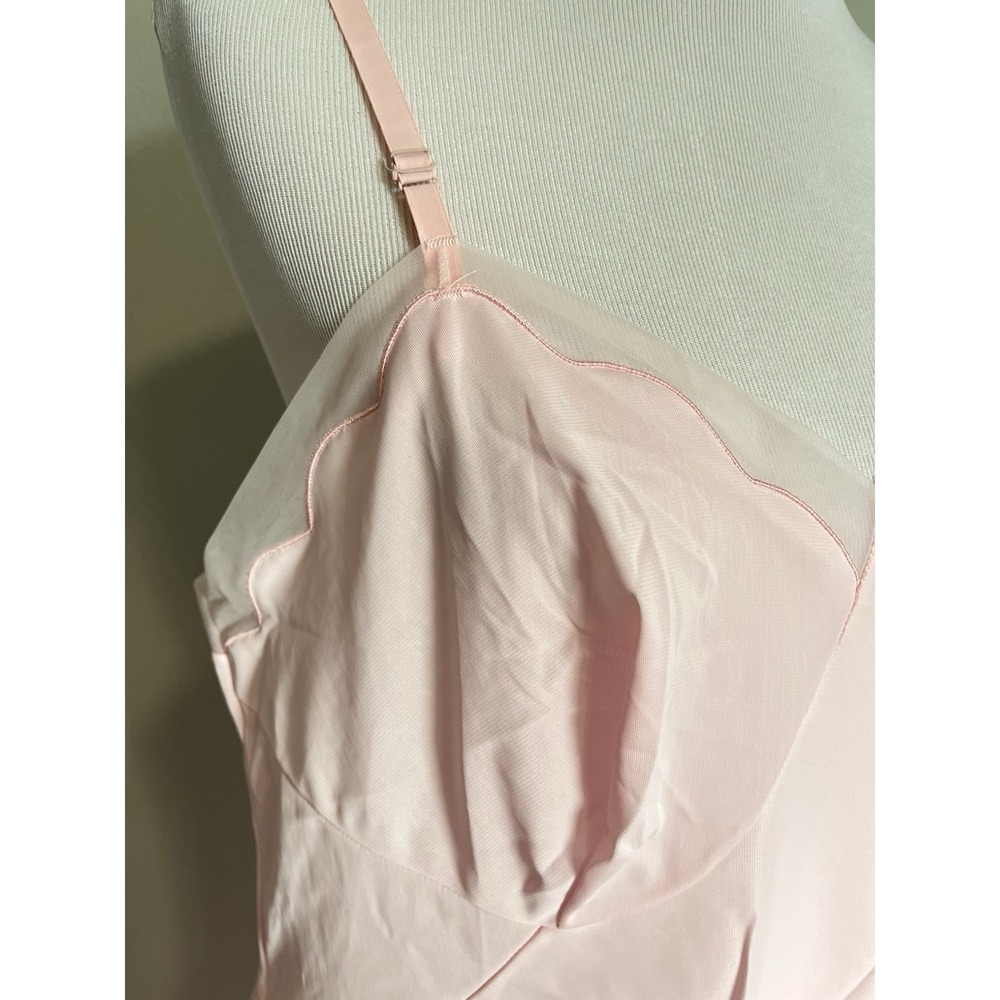 Vintage Kayser Short Full Slip Women's Size 40 100% Nylon Pink Scallop Trim - Picture 5 of 8